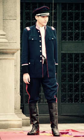 吴亦凡军装出巡 揭吴亦凡鹿晗黄子韬张艺兴四