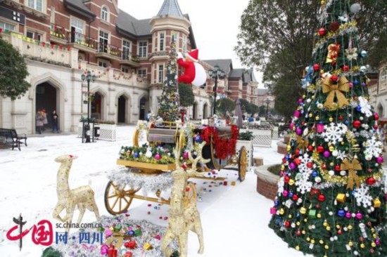  人工降雪过圣诞节  盘点圣诞热搜词(图)--重庆视