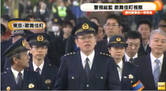 2011新款风衣_总警监风衣(2)