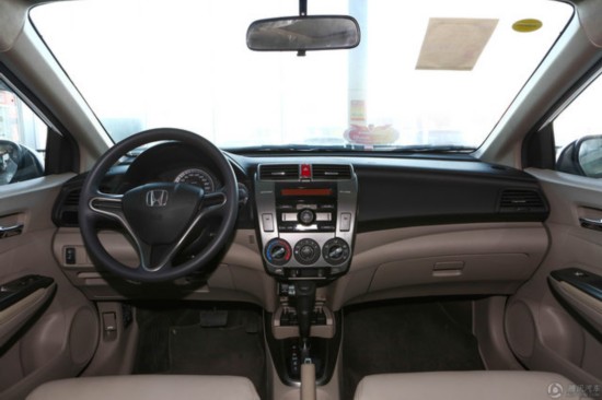 2012�� ����淶 1.5L AT��Ӣ��