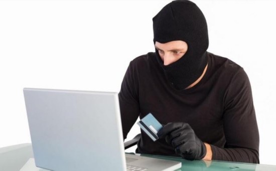 女子称银行卡遭盗刷实为被儿子发红包