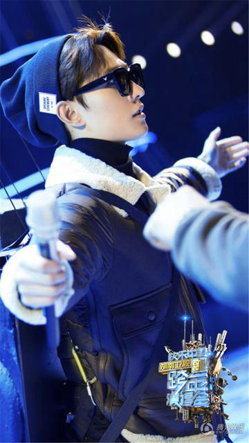 湖南跨年彩排 杨洋宋茜同台甜馨嘟嘴卖萌