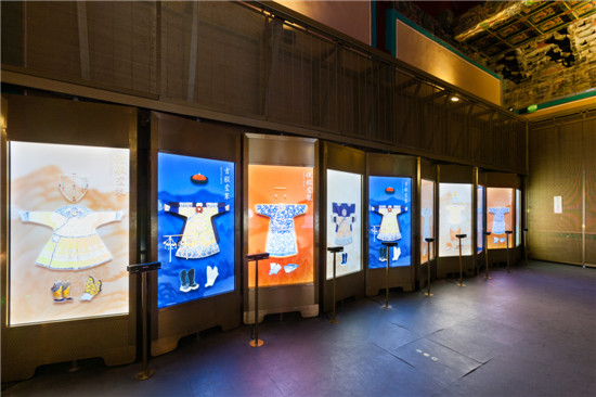 故宫端门数字馆试运行 数字书法兰亭序受热捧