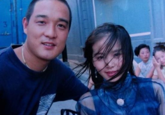 宋丹丹晒旧照获赞无数 看明星零整容时代美到