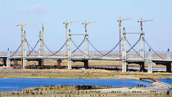 銀川平台建設筑牢開放高地