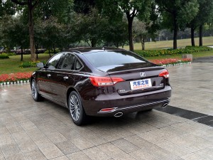 ��̩���� ��̩Z700 2016�� 1.8T DCT�����
