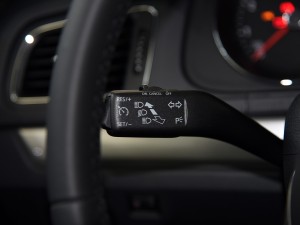 �Ϻ����� ���� 2015�� 1.6L �Զ����ʰ�