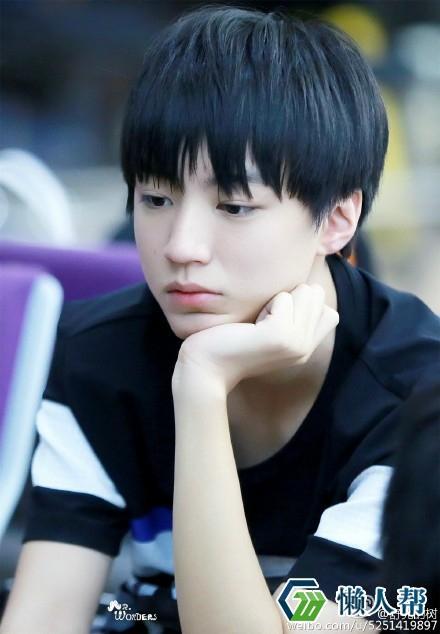 TFBOYS自封傻儿子 揭关于tfboys王俊凯的50个