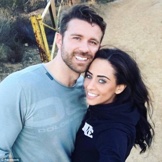 善举打动人心!英CEO远足背250斤受伤男子走