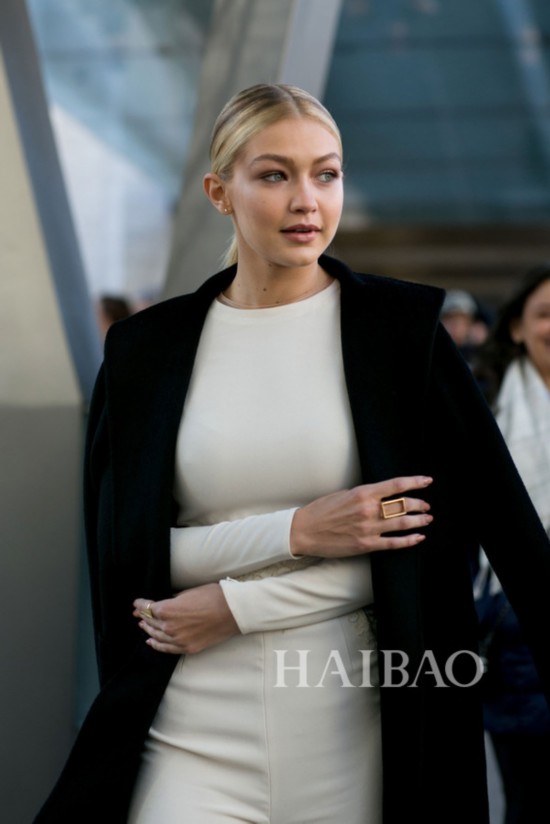 NNP}w (Gigi Hadid) 2015Vìɸ˩Pq~