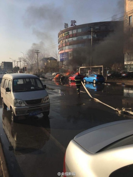 ���һҺ�������䳵��ը �ֳ�����ֻʣ��ܡ�4��