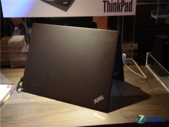 ThinkPad X1 Carbon CES2015չ