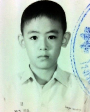 新一撥明星証件照曝光:范冰冰臉歪高圓圓美貌