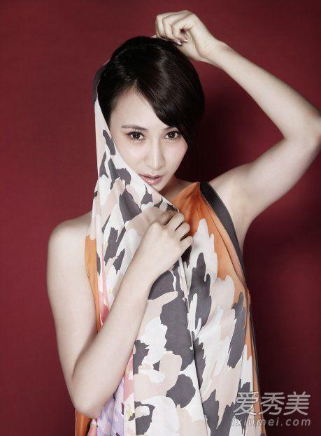胡歌的女朋友是谁 胡歌校花女友林晓个人资料