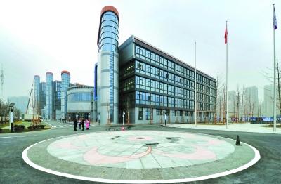 省政府及清华大学各级领导的关心与支持,合肥市及经开区也对研究院的考试感想的初中后300字图片