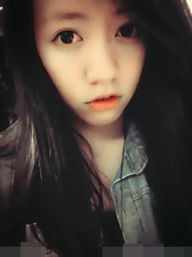 冯小刚女儿冯思羽北影毕业眉目清秀 星二代容