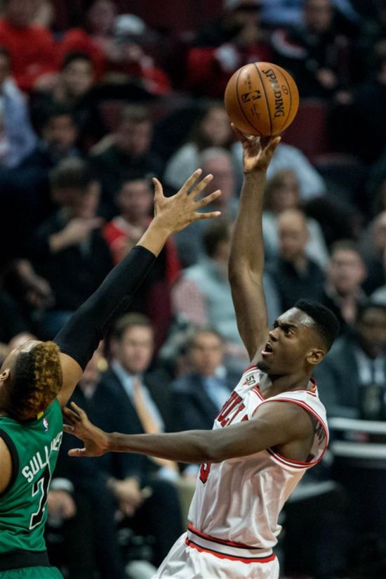 NBA常规赛:公牛胜凯尔特人