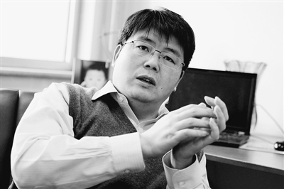 走近中国最年轻的70后院士：每天工作十四五个小时