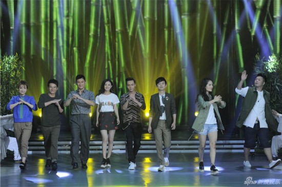 快乐大本营最新一期:陈伟霆赵丽颖合体 李易峰