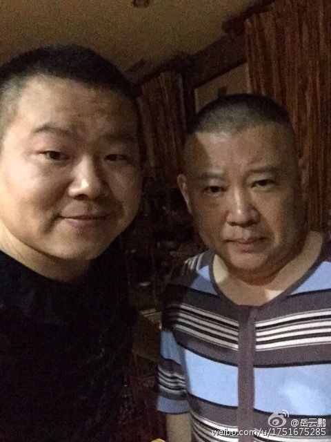 岳云鹏透露春晚比往年严谨 谈被骂:我太年轻了