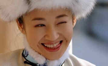 许晴晒甜美自拍 揭其情史与王志文分手原因显赫家世曝光