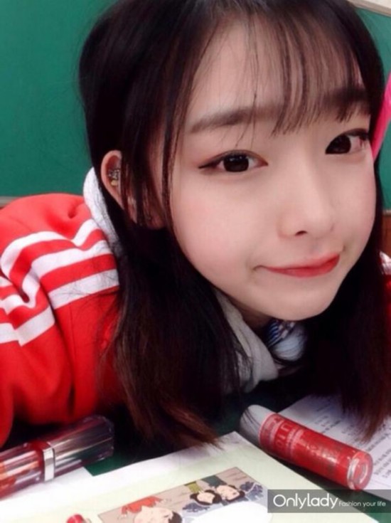 �e���u