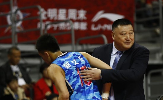 CBA全明星赛:北方明星队172比145战胜南方明