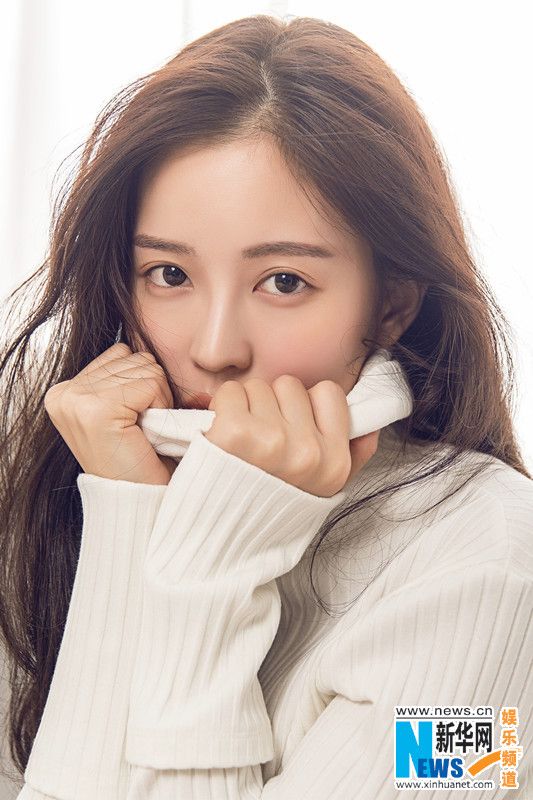 温心轻熟女魅力来袭 清新裸妆尽显冬日气息