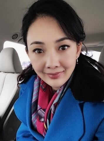  43岁牛莉逆生长  娱乐圈逆生长的明星盘点_扬子