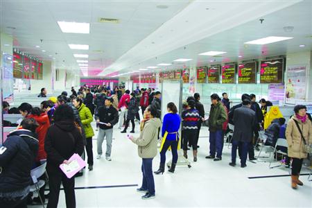 大连 招聘会_大连举办2013春季人才招聘会