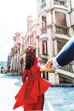 大鹏婚纱照_大鹏古镇婚纱照(2)