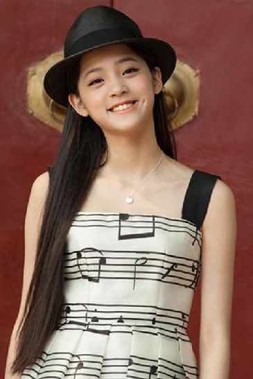 刘昊然谭松韵恋情曝光 两人深夜同回谭松韵芳