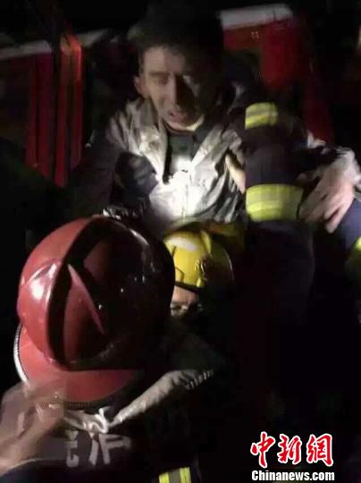 江西广丰花炮厂爆炸致1死3失联 48人受伤留院