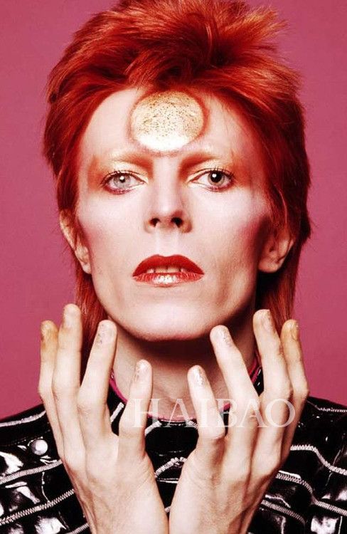 �j�áP�j�� (David Bowie)