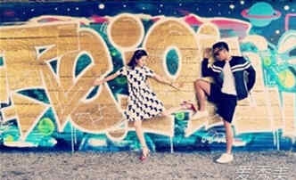 郑恺设计太阳眼镜 揭郑恺90后豪门女友程晓玥