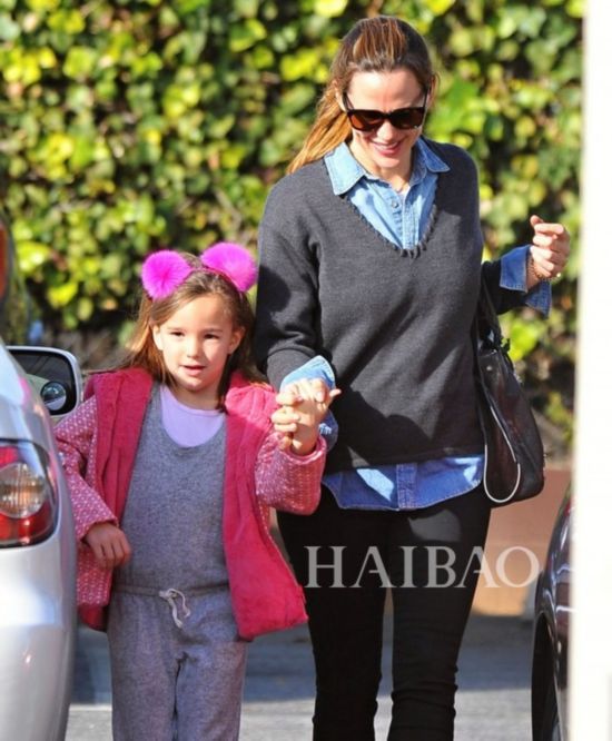 gP[ (Jennifer Garner) @~lookMk~X