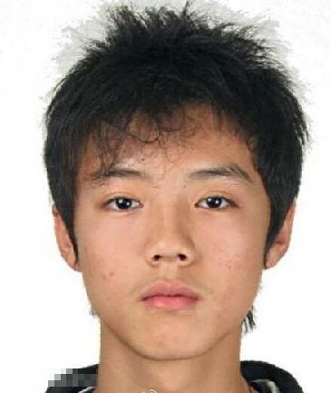 Ella青涩证件照意外曝光 当红明星证件照大搜罗