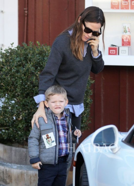 ��g���P�[�� (Jennifer Garner) �M3����lSamuel�~�X