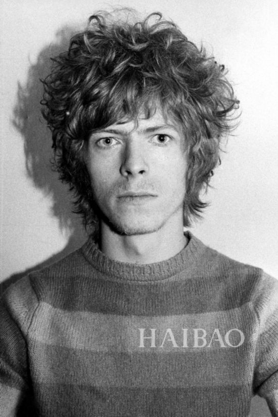 �j�áP�j�� (David Bowie)