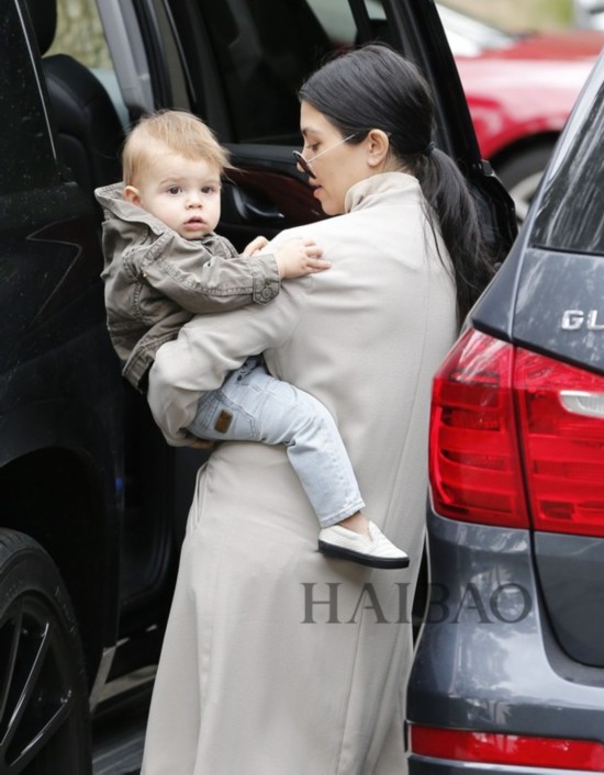 үSgPd (Kourtney Kardashian) MoTӫĤlMasonBPenelopeBReign~X