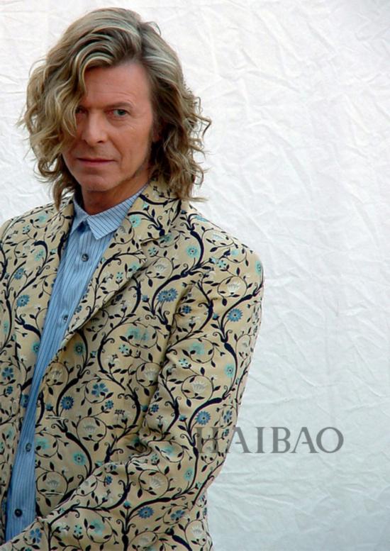 �j�áP�j�� (David Bowie)