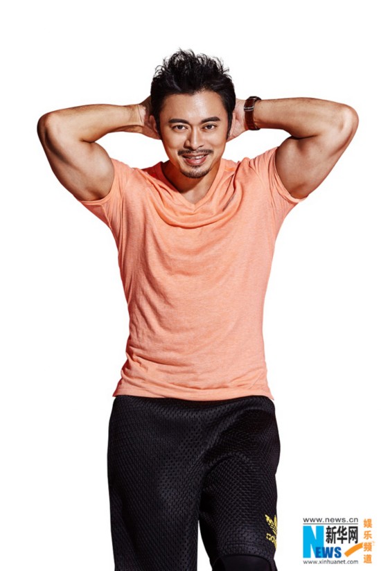 樊少皇最新写真曝光 肌肉健硕展硬汉本色