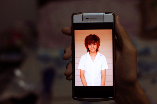 泰国变性模特自述人生:每天服用激素--山东频道