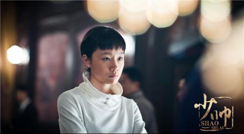 文章戏中热吻演员 少帅一生风流:表嫂于凤至谷