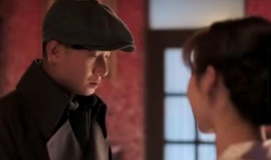 文章戏中热吻演员 少帅中的激情戏剪辑:张歆怡