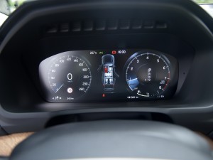 �ֶ���(����) �ֶ���XC90 2015�� 2.0T T6 ����� 7��