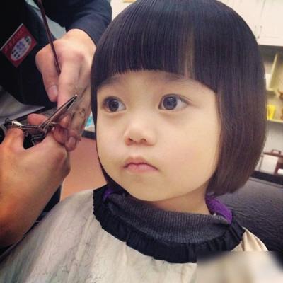 韩寒撞脸腾格尔 国民岳父曾遭日本女优翻牌乐