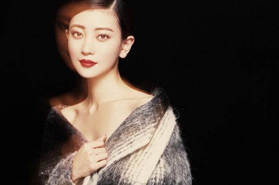 《忘情歌》上海热拍 李婳华美首演民国大剧