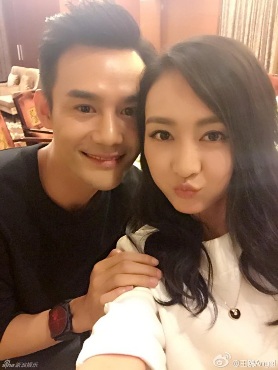 王鸥帅气秀长腿 凭借琅琊榜伪装者2015王鸥