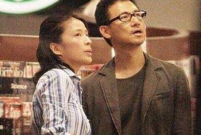 张学友夫妇现身 罗美薇美貌风靡80年代嫁歌神